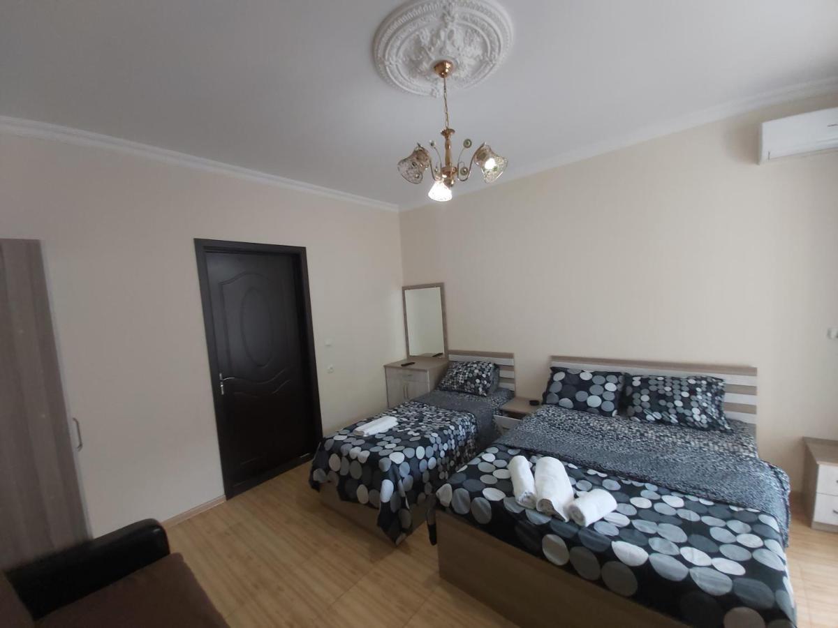 Hotel Zura Palace Kvariati Kültér fotó