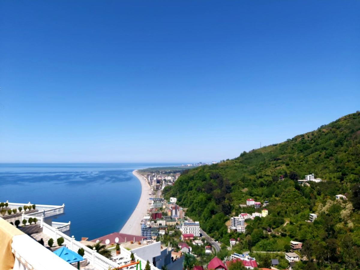 Hotel Zura Palace Kvariati Kültér fotó